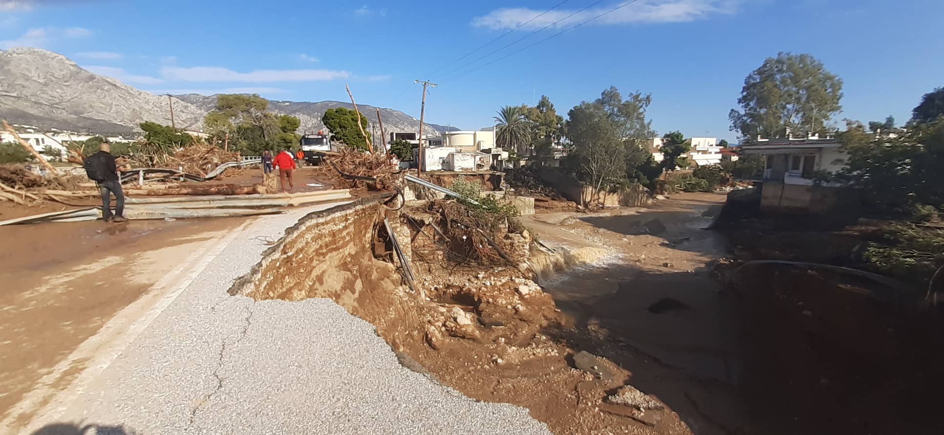 Κινέτα: τα αίτια της καταστροφής